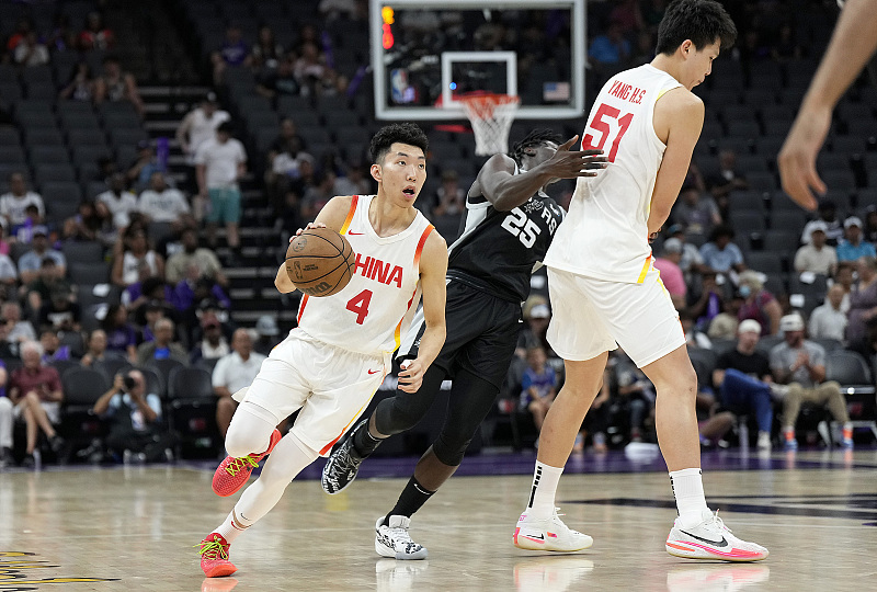 NBA夏季联赛：年轻球员的舞台与梦想的启航